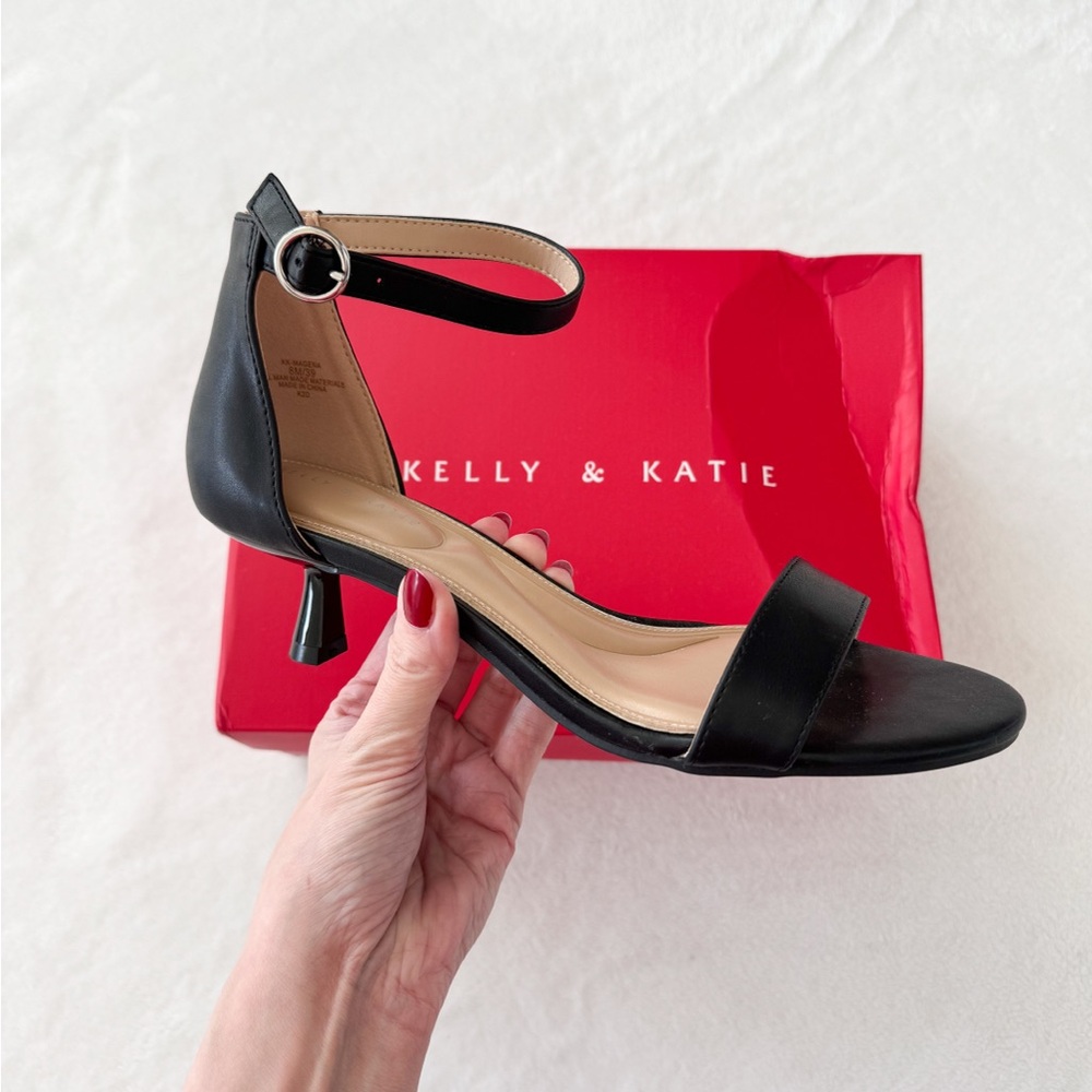 Kelly & Katie Black Ankle Strap Low Heel Sandals Size 8M – New - Picture 7 of 7